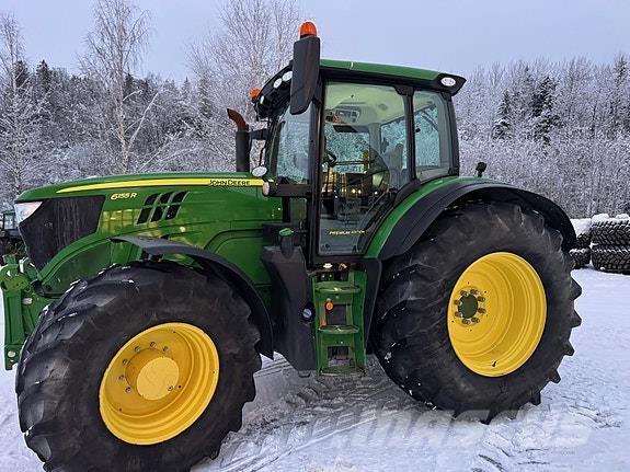 John Deere 6155R Tractoren