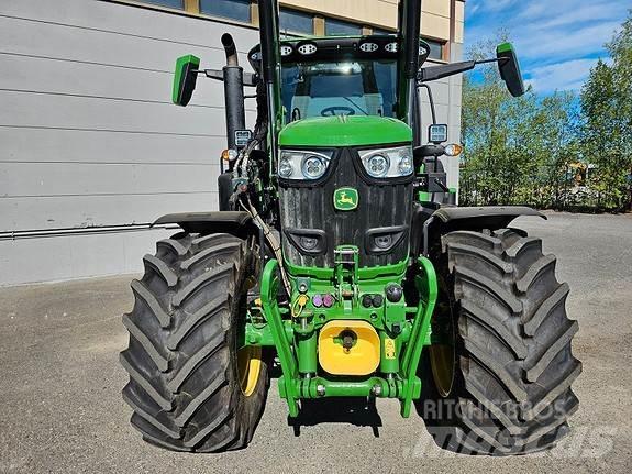 John Deere 6r215 Tractoren