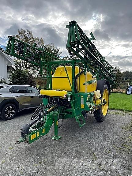 John Deere 732i Zelfrijdende spuitmachines