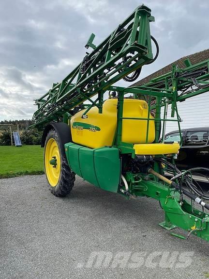 John Deere 732i Zelfrijdende spuitmachines