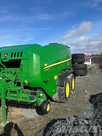 John Deere c441r Ronde-balenpersen