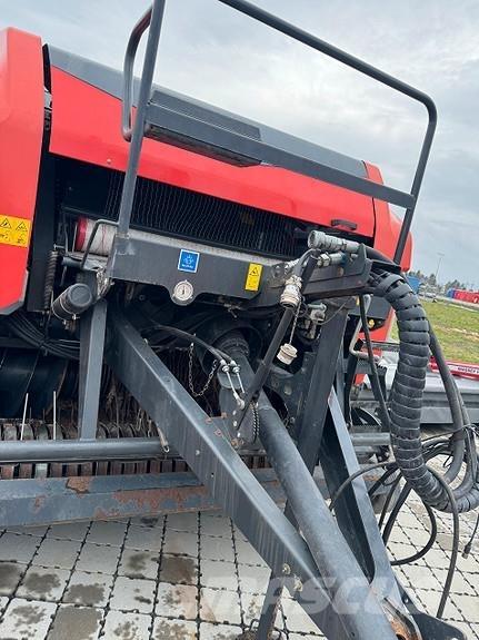 Kuhn FBP 3135 Ronde-balenpersen