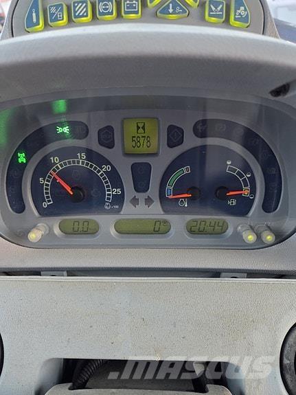 New Holland T6020 Tractoren