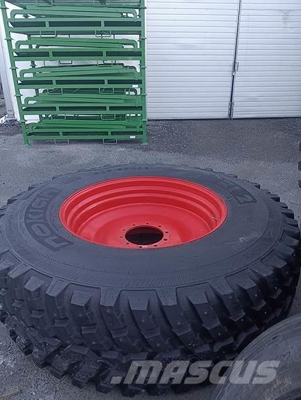 Nokian  Banden, wielen en velgen