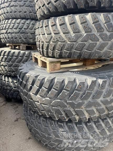 Nokian TRI 2 Banden, wielen en velgen