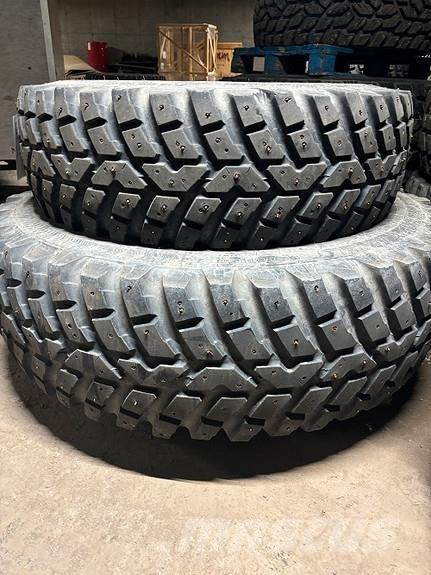 Nokian TRI 2 Banden, wielen en velgen