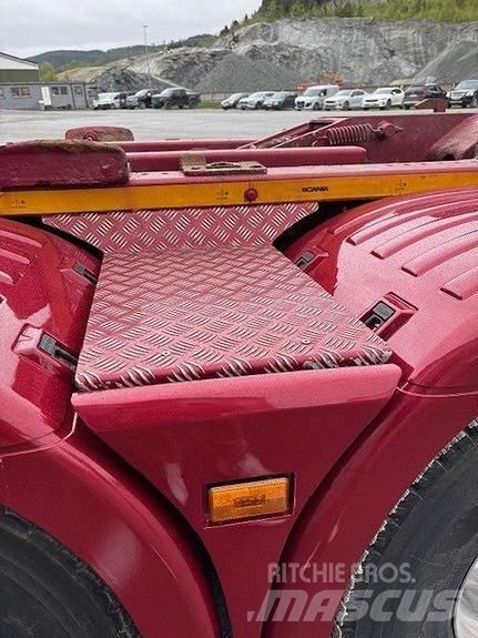 Scania S 580 Containertrucks met kabelsysteem