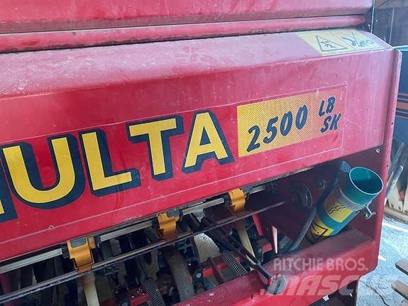 Simulta 2500 LB/SK Kunstmeststrooiers