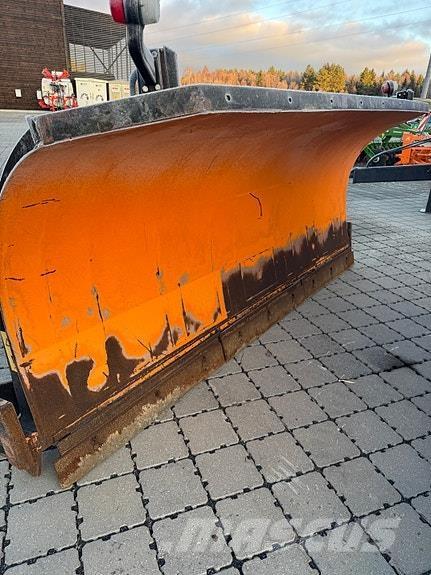 Tellefsdal 2,7m Sneeuwschuivers en -ploegen