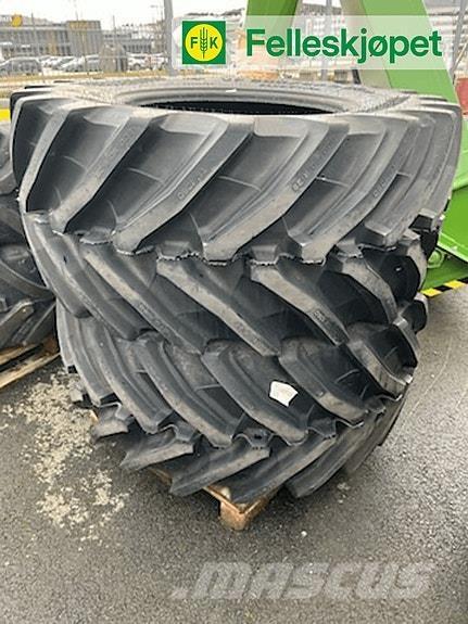 Trelleborg TM1060 Tractoren