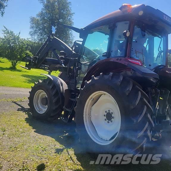 Valtra A 104 h4 Tractoren