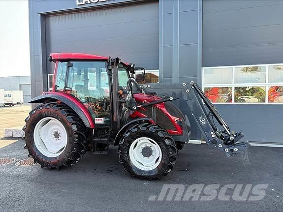 Valtra A 74 Tractoren