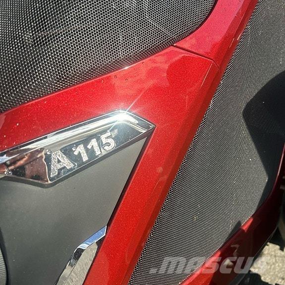 Valtra A115 Tractoren