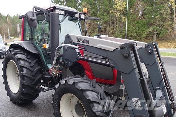 Valtra A93 Tractoren