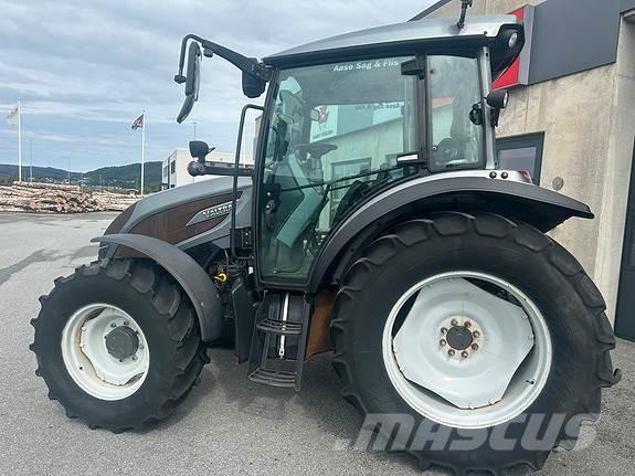 Valtra A94 NY PRIS! Tractoren