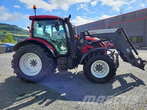 Valtra N 104 H5 Tractoren