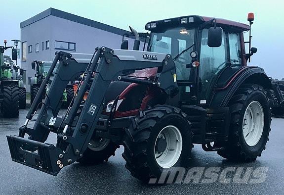 Valtra N103 HiTec Tractoren