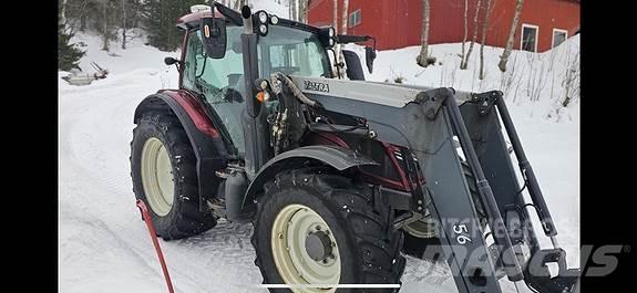 Valtra N134D Tractoren