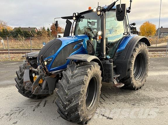 Valtra N174 Direct Tractoren