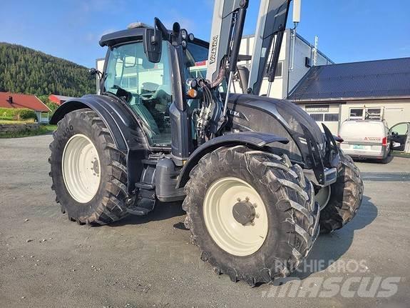 Valtra N174D Tractoren