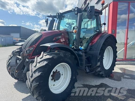 Valtra N174D Tractoren