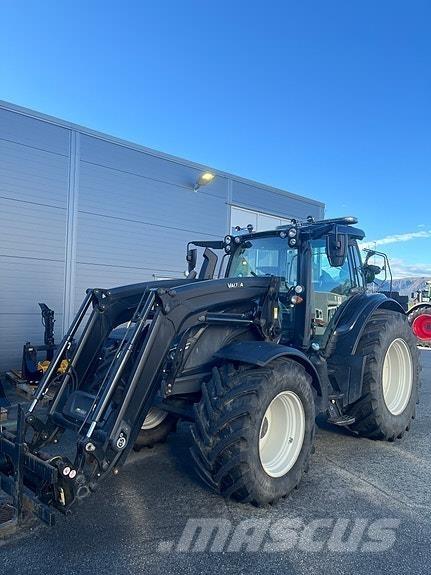 Valtra N174D Tractoren