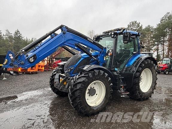 Valtra N174D Tractoren