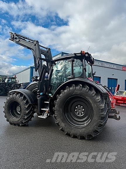 Valtra N175 Tractoren