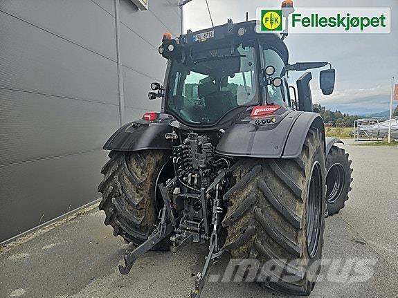 Valtra N175 Tractoren