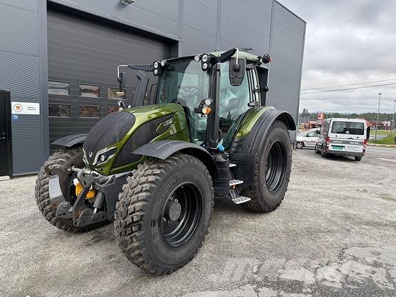 Valtra N175D Tractoren