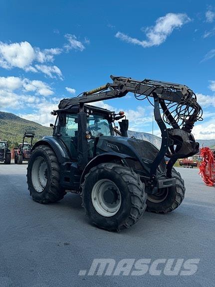 Valtra T194V Tractoren