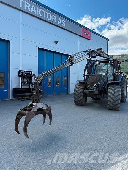 Valtra T194V Tractoren