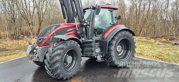 Valtra T234D ST Tractoren