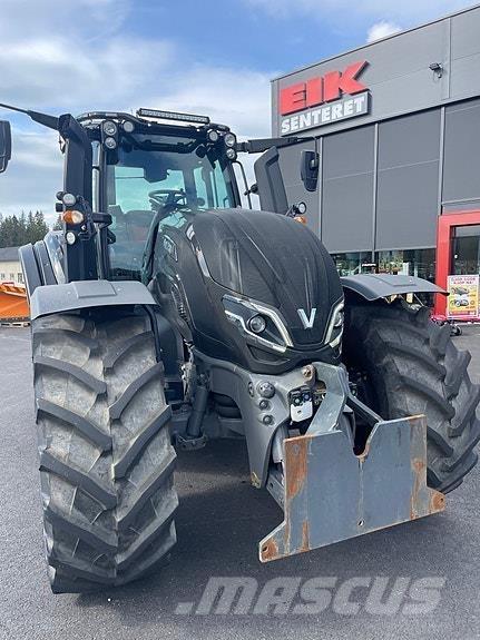Valtra T235 Tractoren