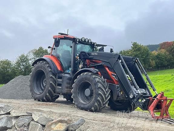 Valtra T235D Tractoren