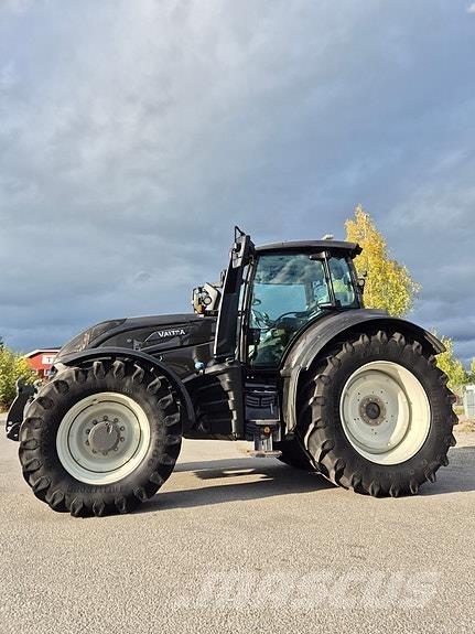 Valtra T254V Tractoren