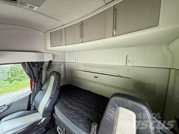 Volvo FH 540 Containertrucks met kabelsysteem