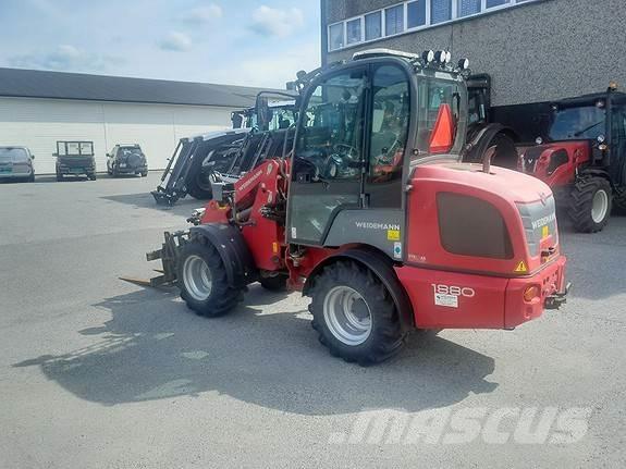 Weidemann 1880 Schrankladers