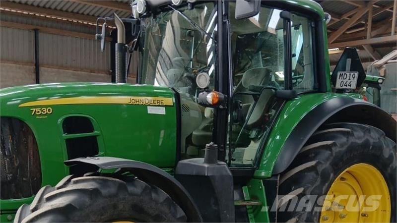John Deere 7530 Tractoren