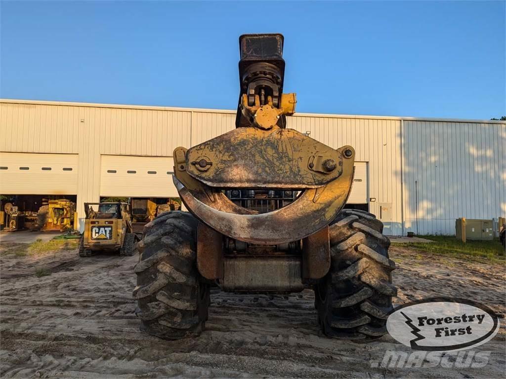 CAT 525C Skidders