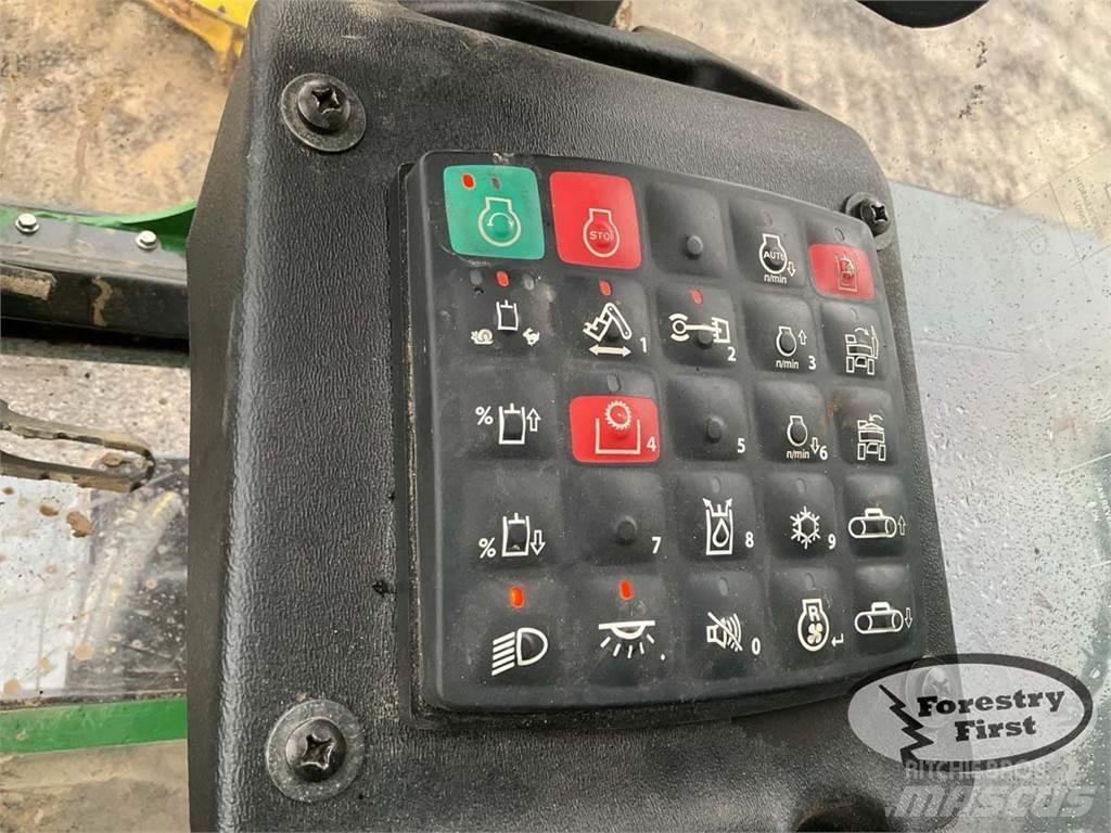John Deere 859M Feller bunchers
