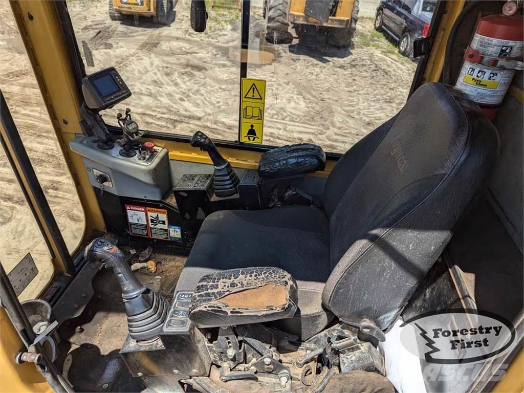 Tigercat 234B Boomstamladers