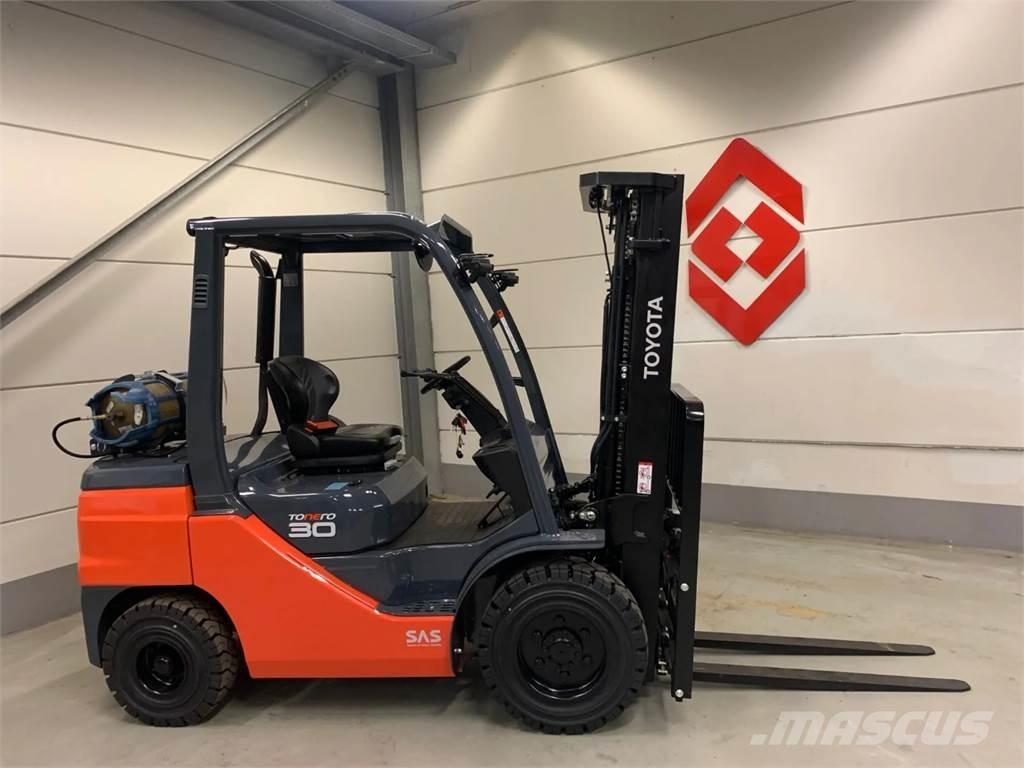 Toyota 02-8FGF30 LPG heftrucks