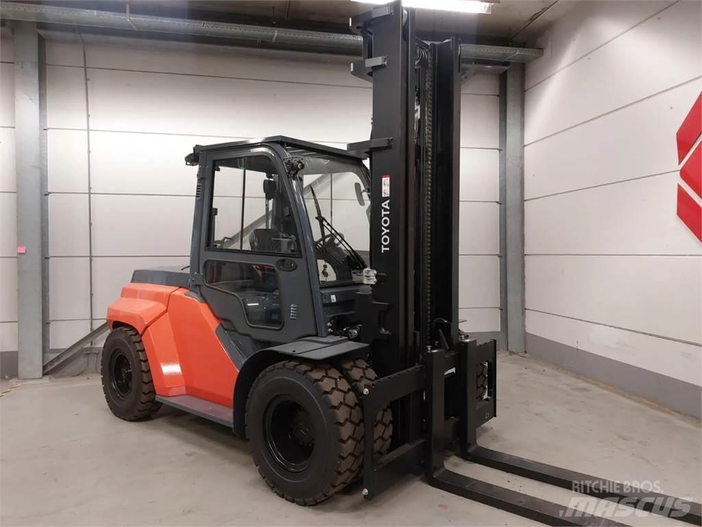 Toyota 8FD70F Diesel heftrucks