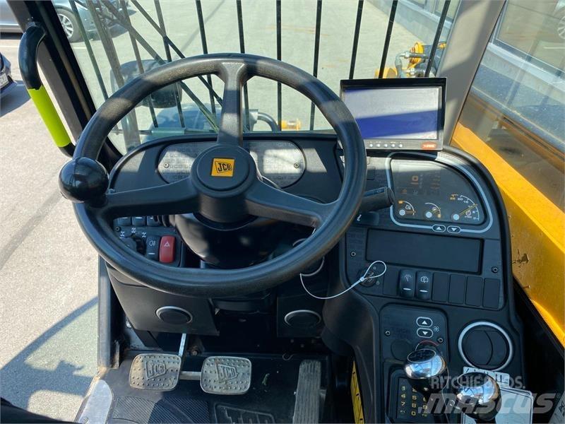 JCB 535-95 Verreikers
