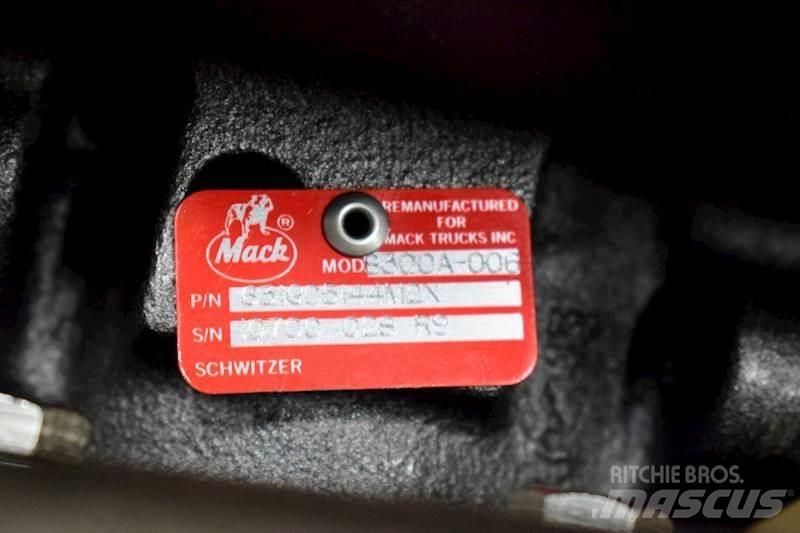 Mack EM7 Transport - Anderen