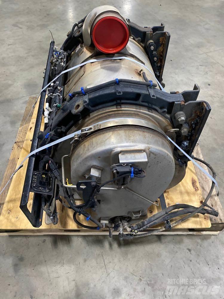 Mack MP8 Transport - Anderen
