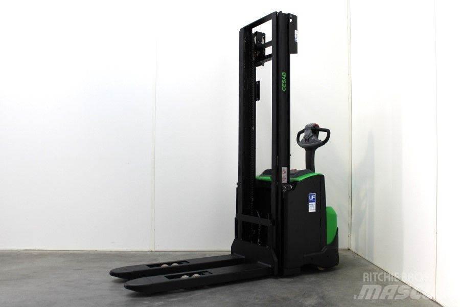 Cesab S 214 / 325 Meeloop stapelaar