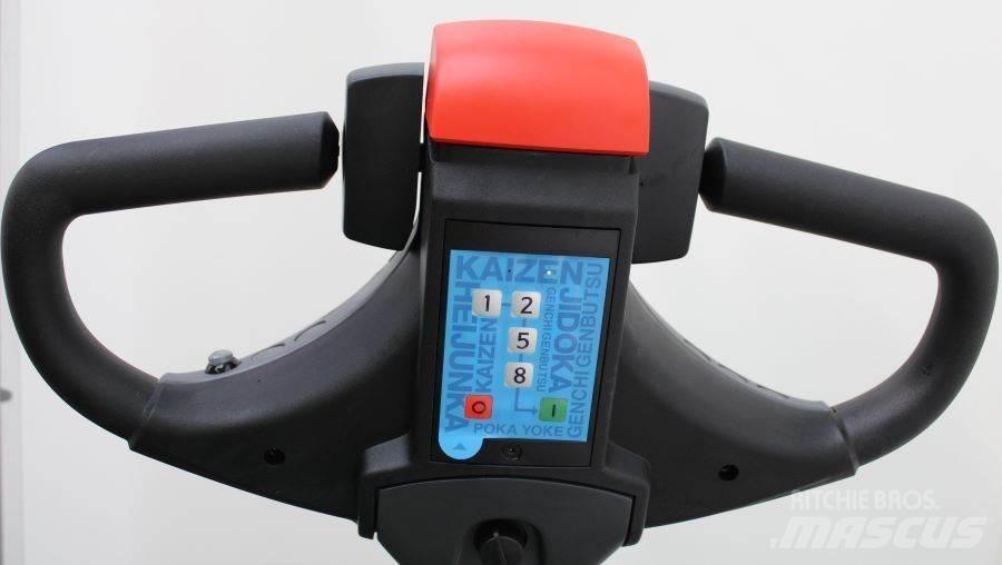 Cesab S 214 / 325 Meeloop stapelaar
