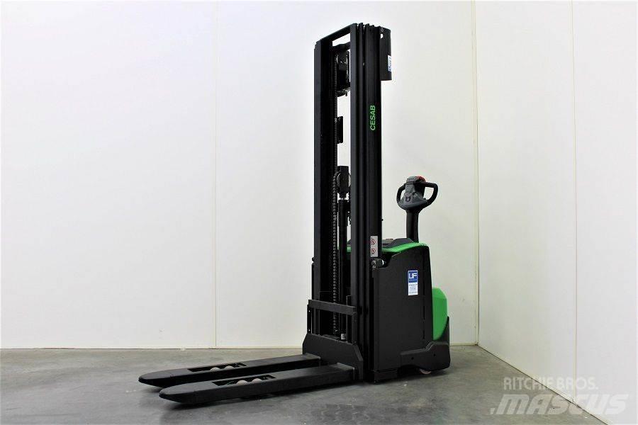 Cesab S 214 / 475 Meeloop stapelaar